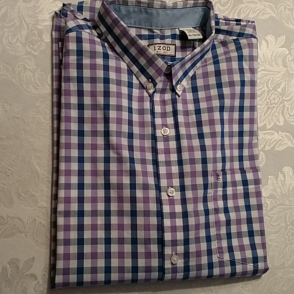 Men's Izod checked button down shirt, XL